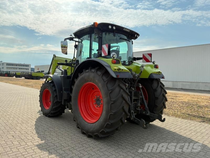 CLAAS ARION 550 Stage V Traktori