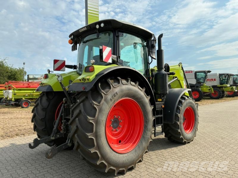 CLAAS ARION 550 Stage V Traktori