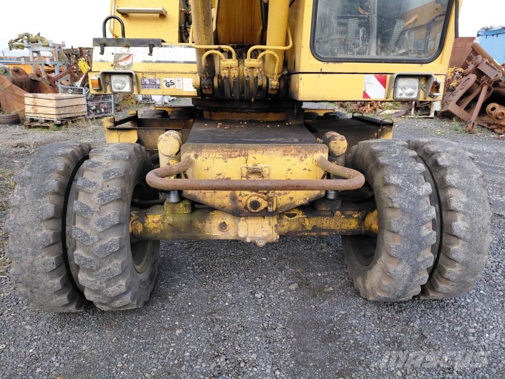 Liebherr A 900 + Greifer | Chwytak Excavadoras de ruedas