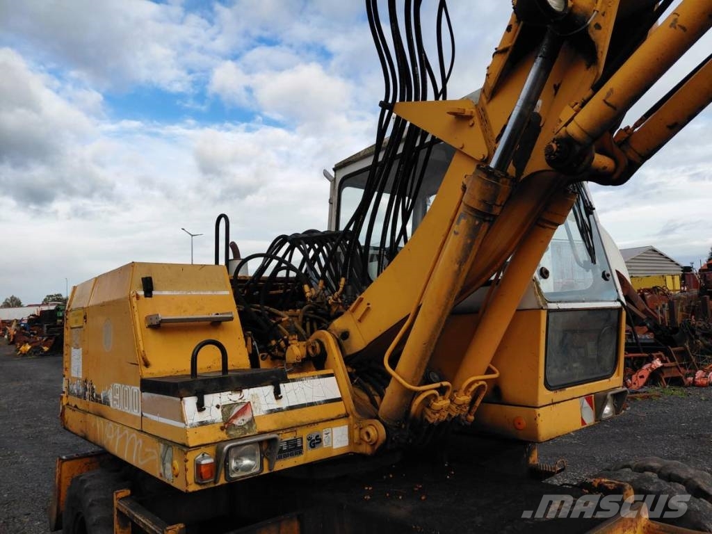 Liebherr A 900 + Greifer | Chwytak Excavadoras de ruedas
