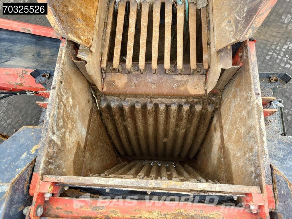 Sandvik QJ241 Mobilne drobilice