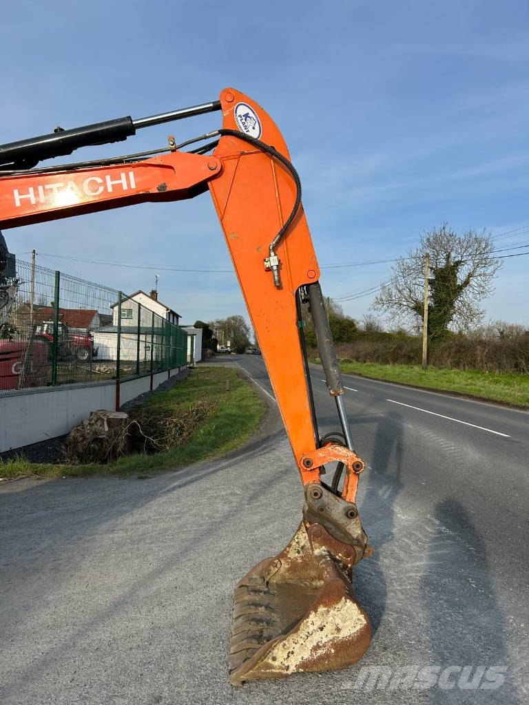 Hitachi ZX 38 U-5 A, 2013, United Kingdom - Used mini excavators