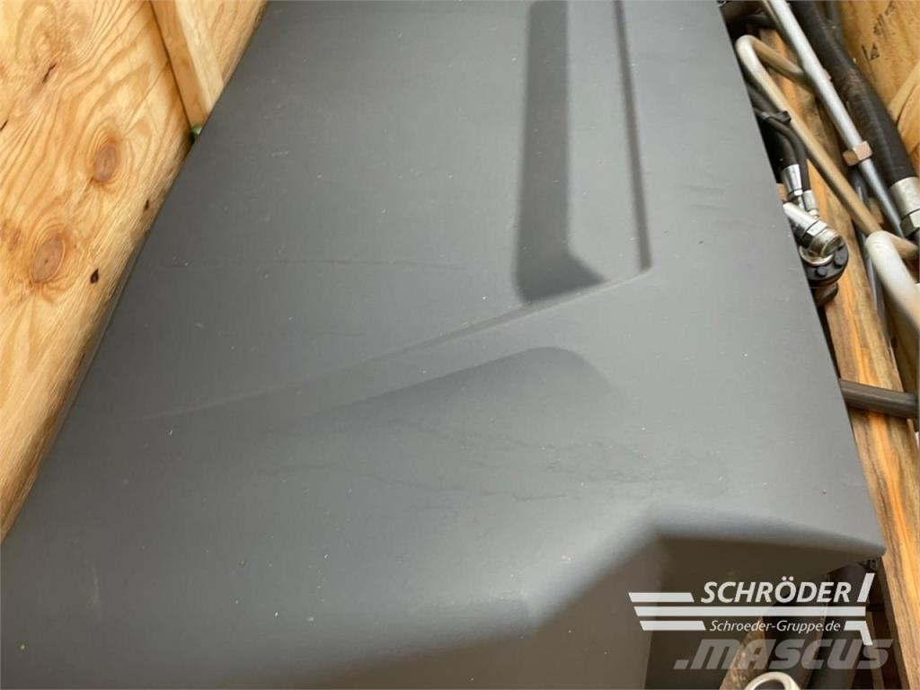 Fendt ACTIVESPREAD/ STROHVERTEILER FENDT IDEAL Dodatna oprema za kombajne