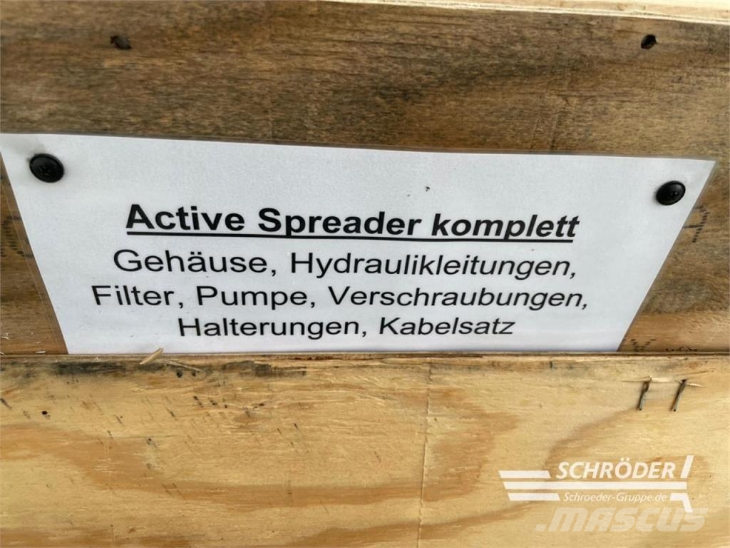 Fendt ACTIVESPREAD/ STROHVERTEILER FENDT IDEAL Dodatna oprema za kombajne