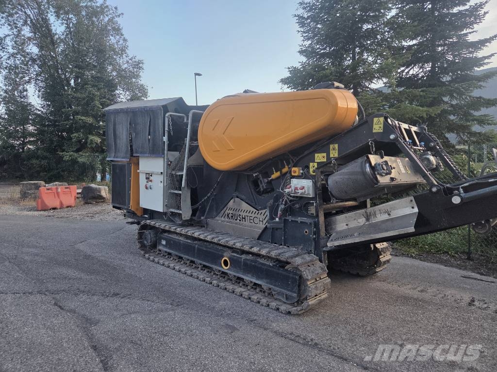  Krushtech ECOKRUSH 8055 Iseliikuvad purustid