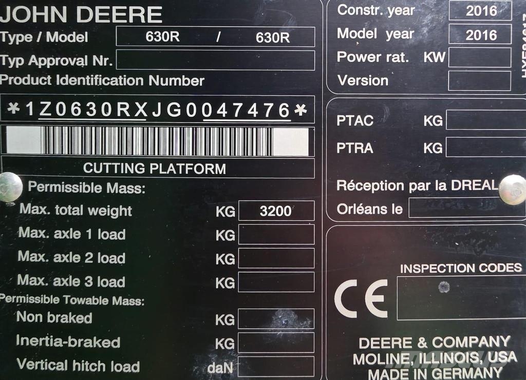 John Deere S685i Sklízecí mlátičky