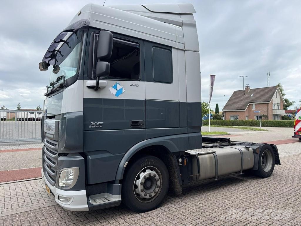DAF XF 440 Space 4x2, Steel- / Airsuspension Sattelzugmaschinen