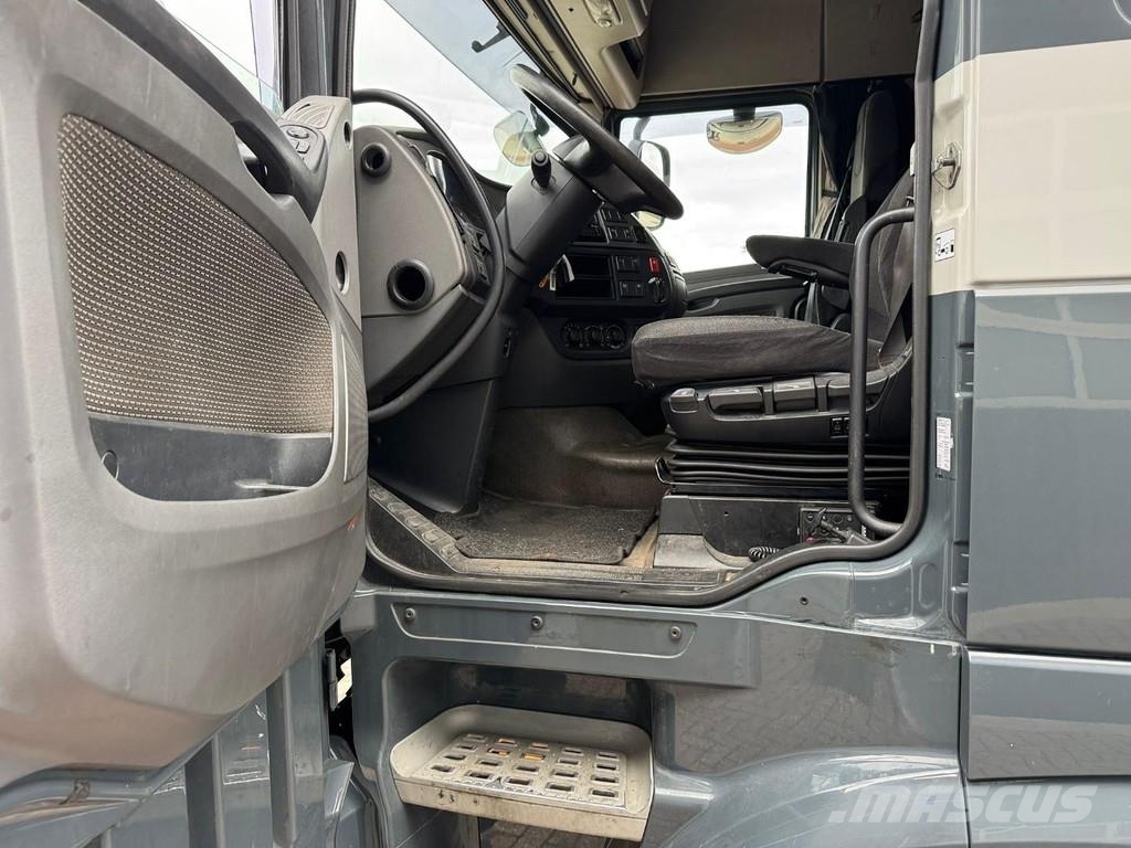 DAF XF 440 Space 4x2, Steel- / Airsuspension Sattelzugmaschinen