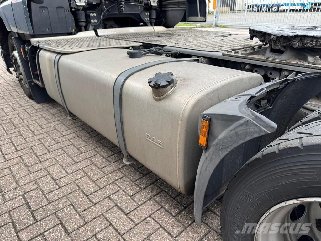 DAF XF 440 Space 4x2, Steel- / Airsuspension Sattelzugmaschinen