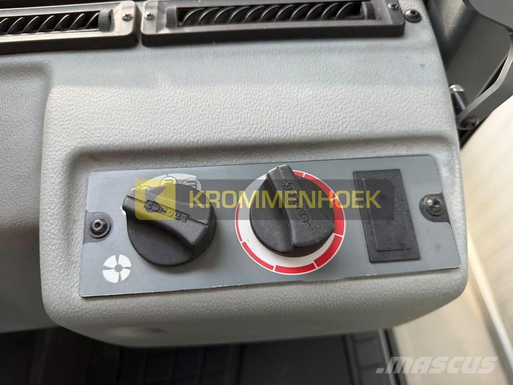 Kramer 8105 Rataslaadurid