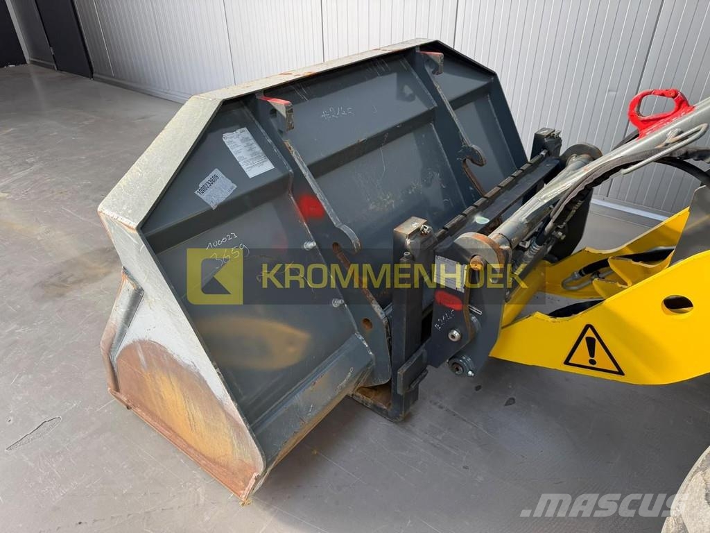 Kramer 8105 Rataslaadurid