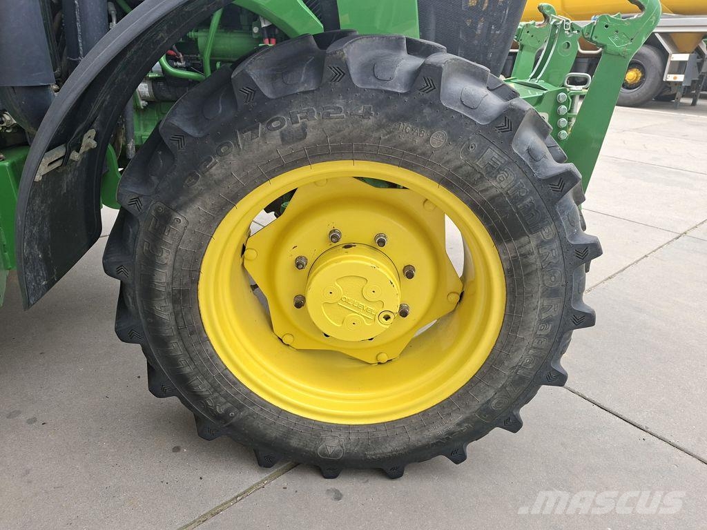 John Deere 5075E Traktorji