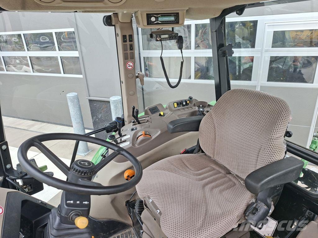 John Deere 5075E Traktorji