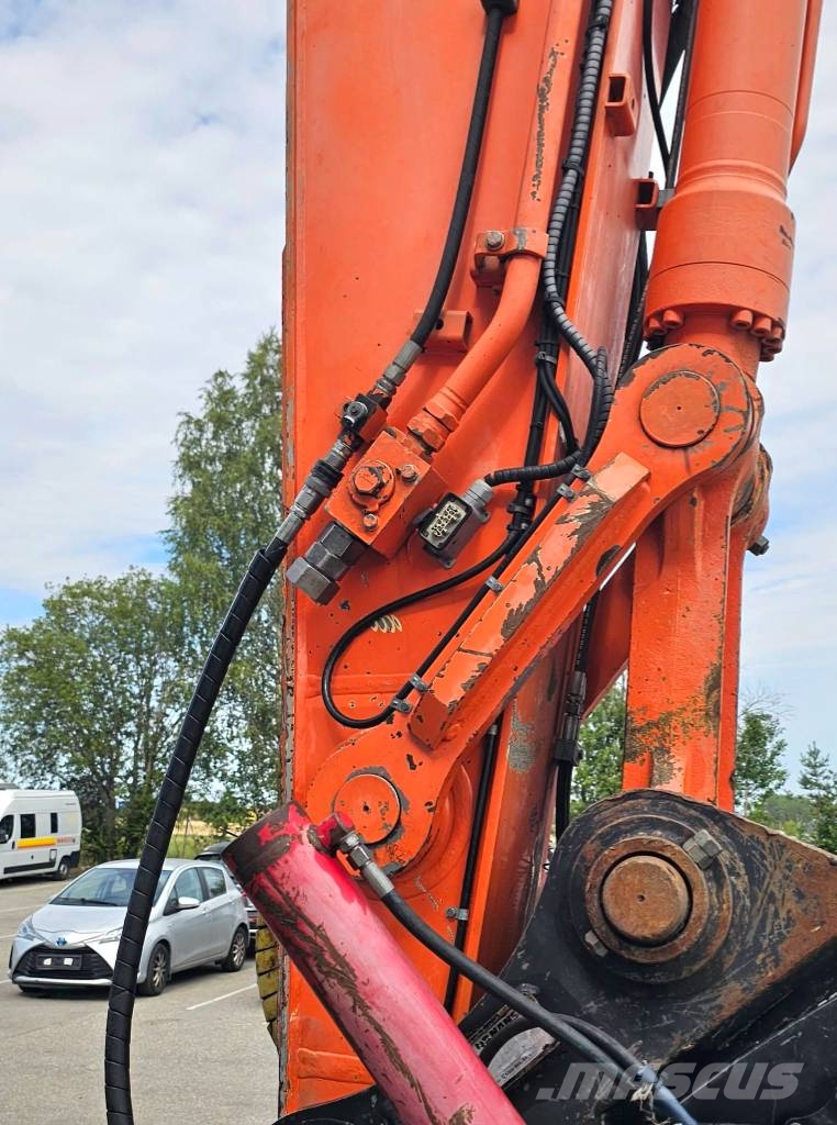 Hitachi ZX 250 LC-3 Bagri goseničarji