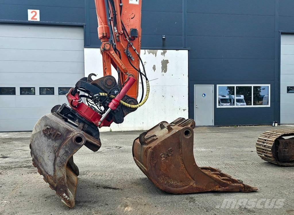 Hitachi ZX 250 LC-3 Bagri goseničarji