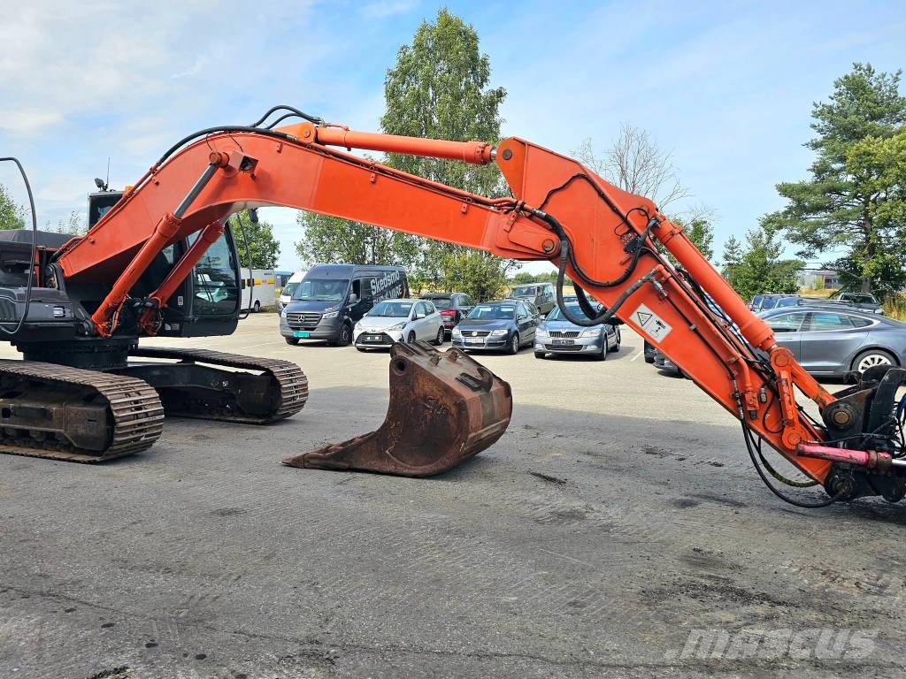 Hitachi ZX 250 LC-3 Bagri goseničarji