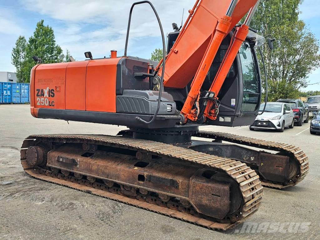 Hitachi ZX 250 LC-3 Bagri goseničarji