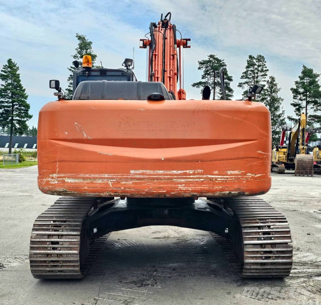 Hitachi ZX 250 LC-3 Bagri goseničarji