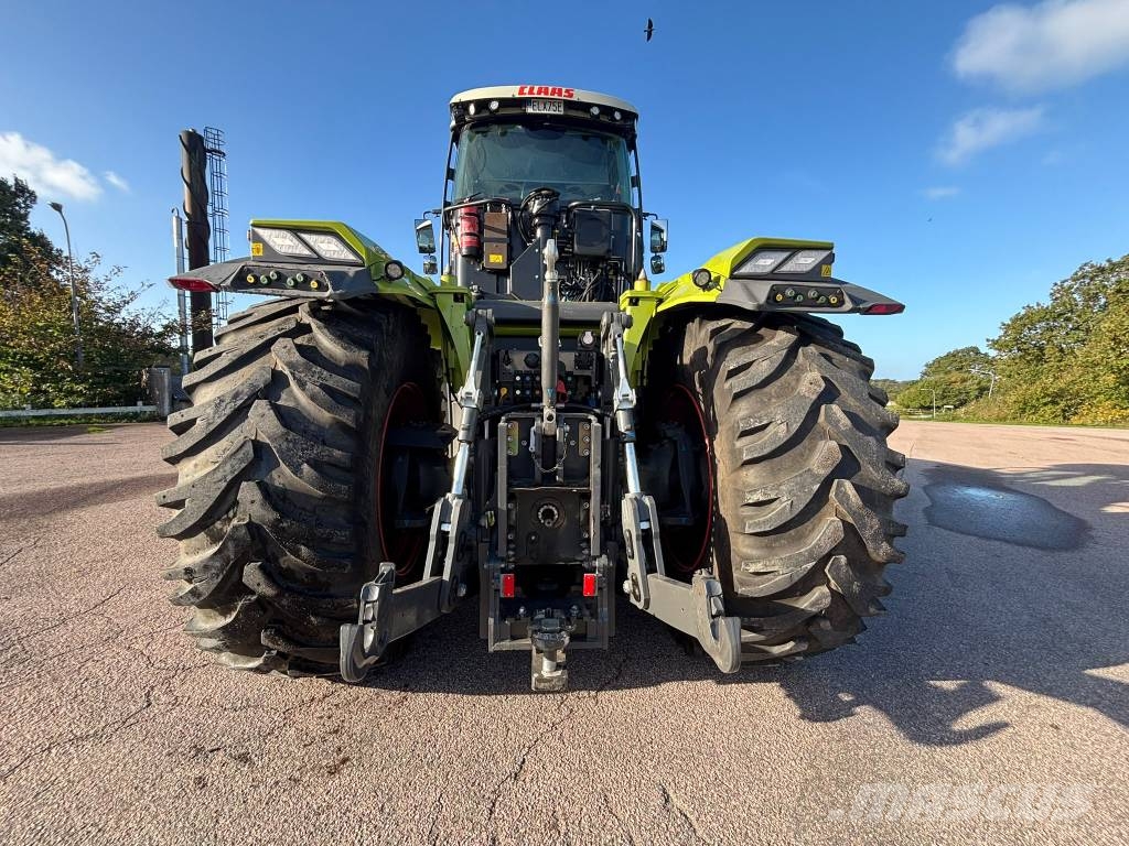 CLAAS Xerion 5000 Trac VC Traktorit