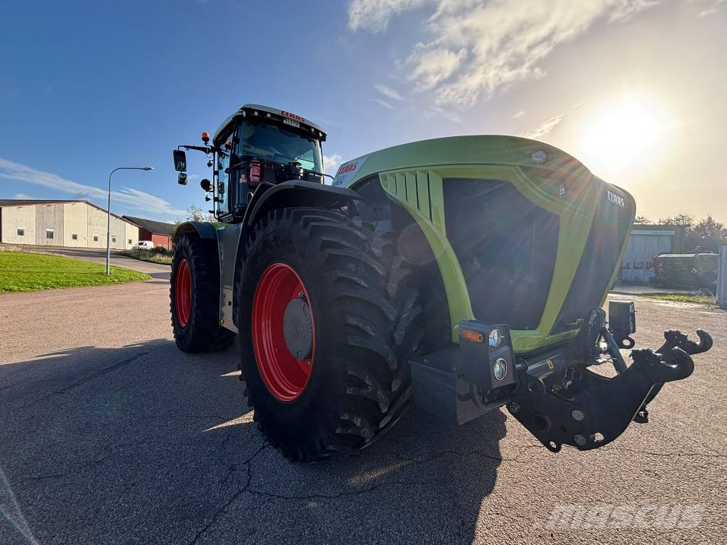 CLAAS Xerion 5000 Trac VC Traktorit