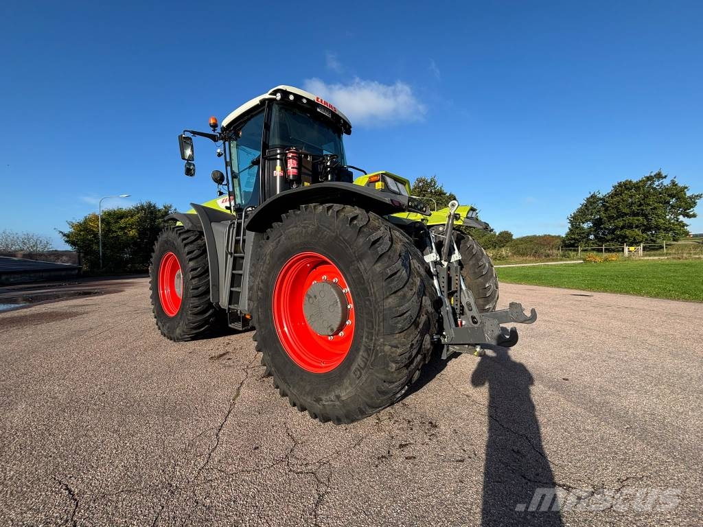 CLAAS Xerion 5000 Trac VC Traktorit