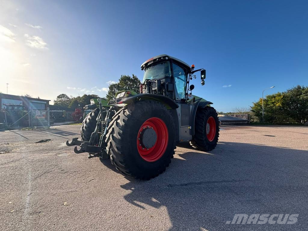 CLAAS Xerion 5000 Trac VC Traktorit