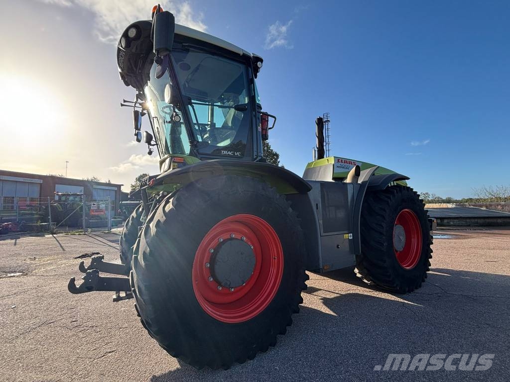 CLAAS Xerion 5000 Trac VC Traktorit