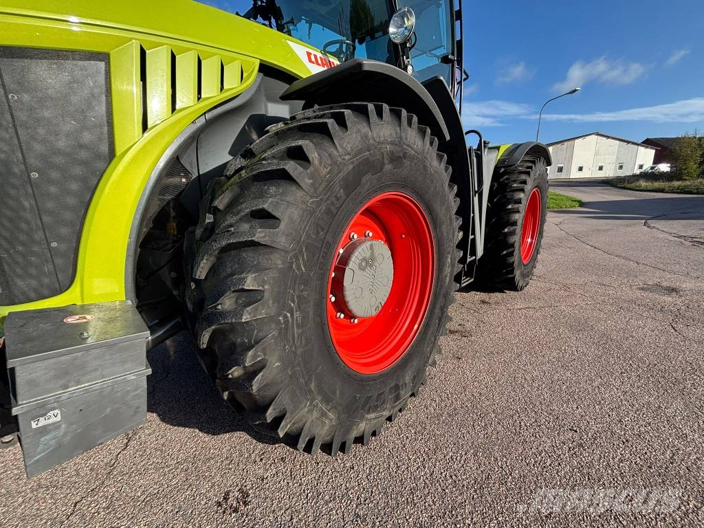 CLAAS Xerion 5000 Trac VC Traktorit
