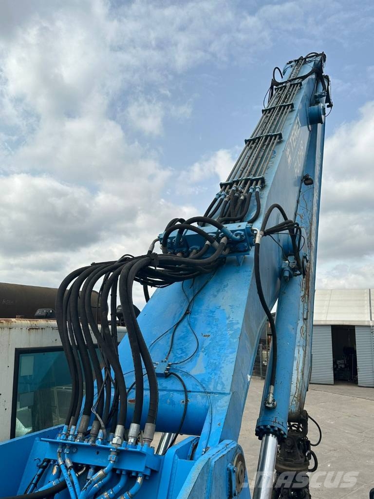 Fuchs MHL 360 Manejadores de residuos industriales