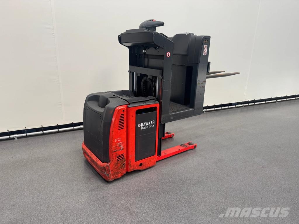 Linde V08-02 Medium lift order picker