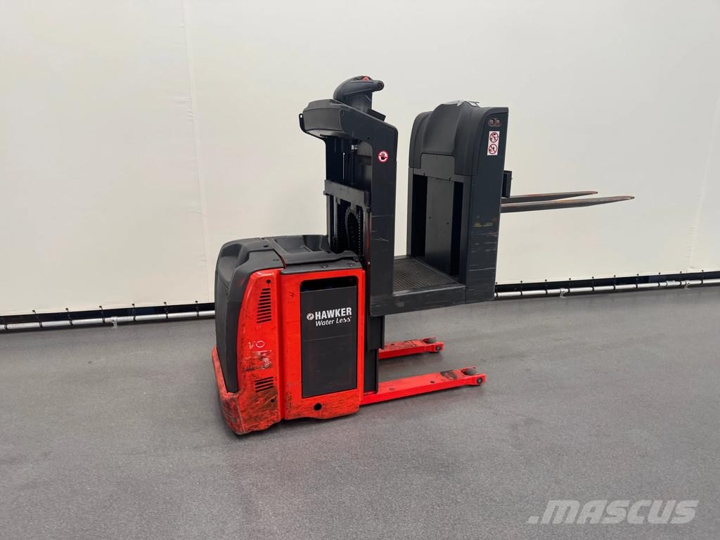 Linde V08-02 Medium lift order picker