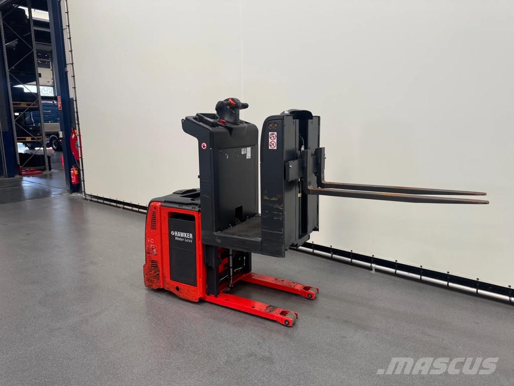 Linde V08-02 Medium lift order picker