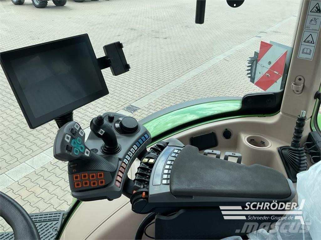 Fendt 724 VARIO GEN6 PROFI PLUS Tratores Agrícolas usados