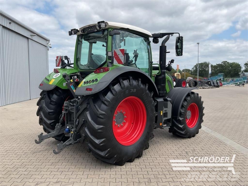 Fendt 724 VARIO GEN6 PROFI PLUS Tratores Agrícolas usados
