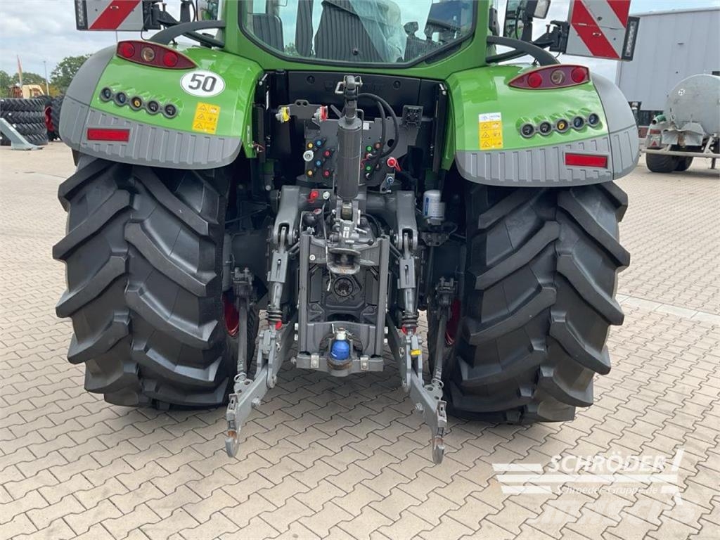 Fendt 724 VARIO GEN6 PROFI PLUS Tratores Agrícolas usados