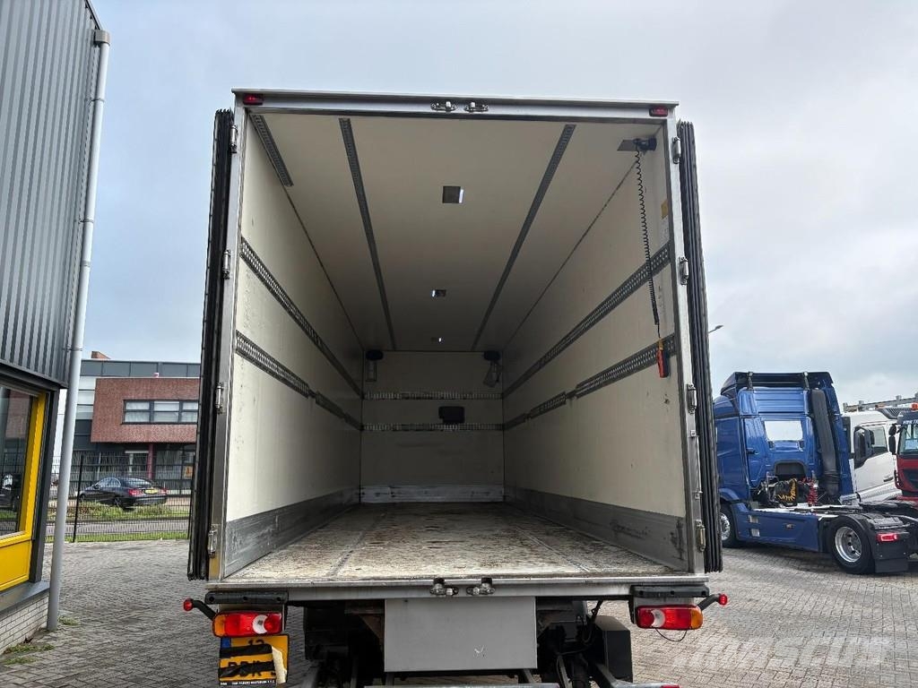 DAF LF 55,250 + elevator + euro 5 Camion Fourgon