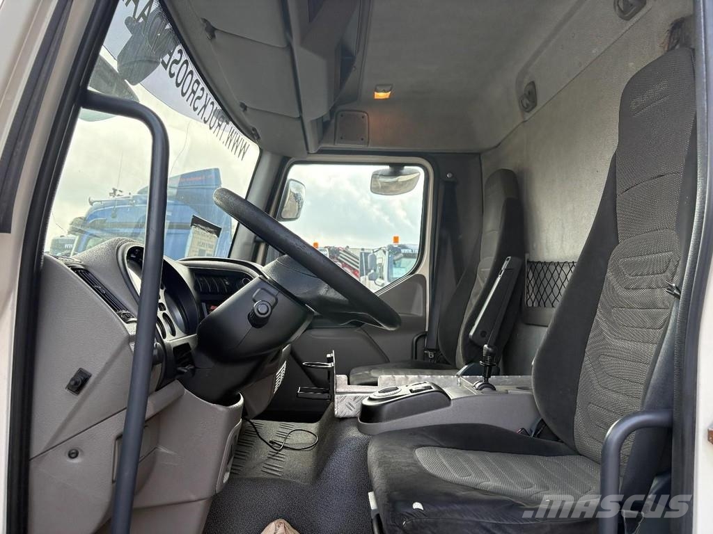 DAF LF 55,250 + elevator + euro 5 Camion Fourgon