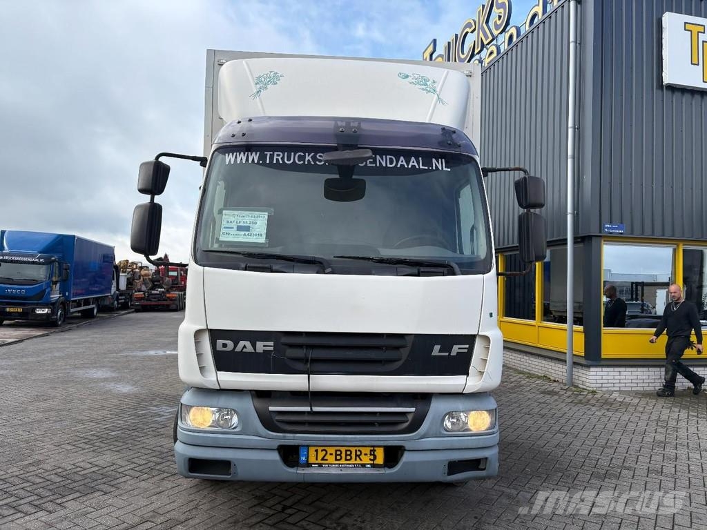 DAF LF 55,250 + elevator + euro 5 Camion Fourgon
