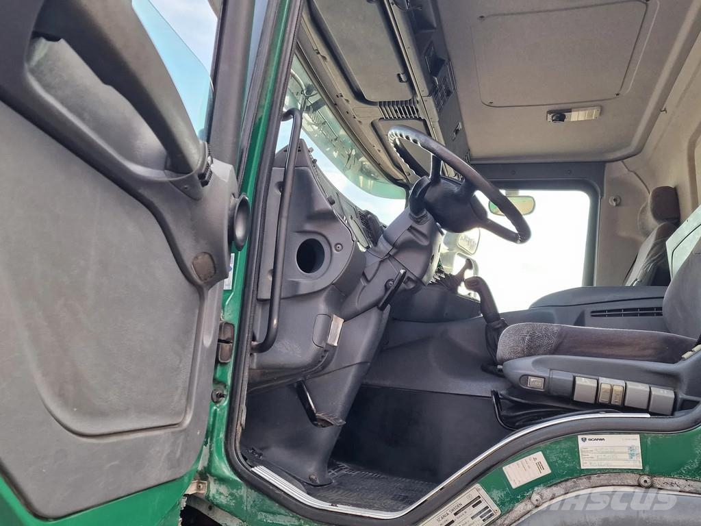 Scania P114-340 8x2*6 - Livestock 1 deck / Cattle - 3x st Dzīvnieku pārvadāšanas transports