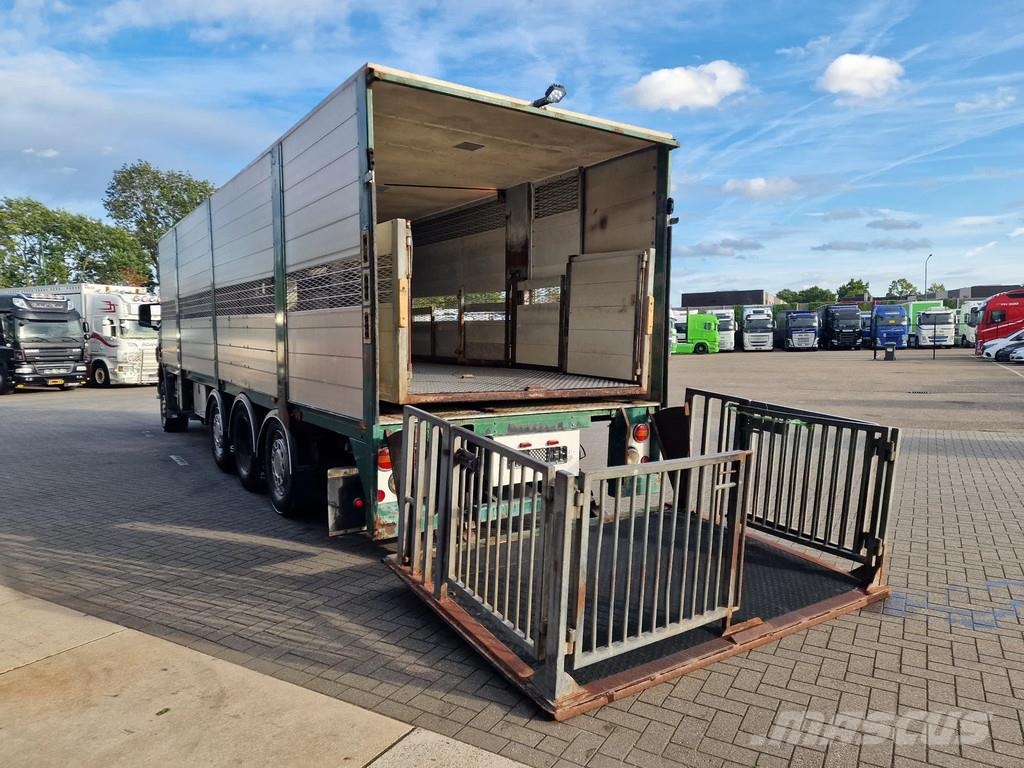 Scania P114-340 8x2*6 - Livestock 1 deck / Cattle - 3x st Dzīvnieku pārvadāšanas transports