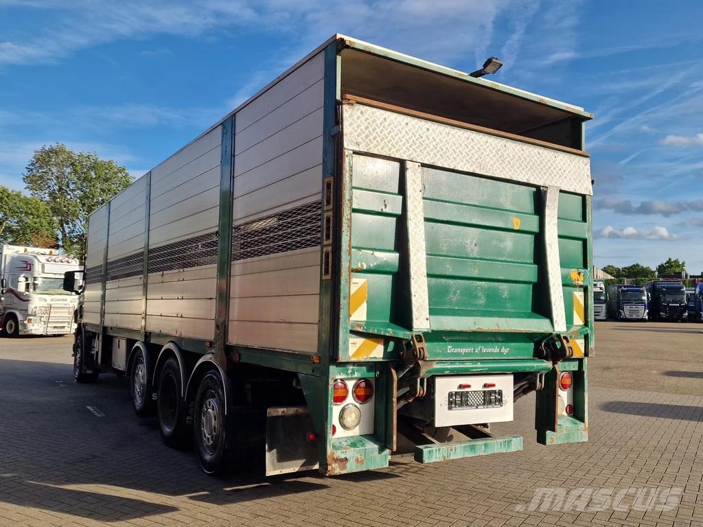Scania P114-340 8x2*6 - Livestock 1 deck / Cattle - 3x st Dzīvnieku pārvadāšanas transports