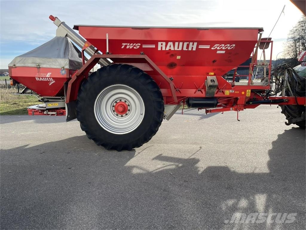 Rauch TWS 5000 Düngerwagen + Anbaustreuer Axera H-EMC Mineral spreaders