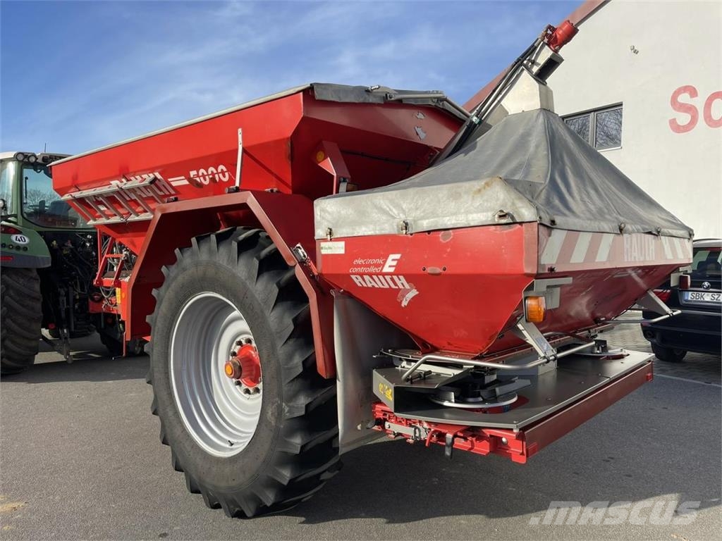 Rauch TWS 5000 Düngerwagen + Anbaustreuer Axera H-EMC Mineral spreaders