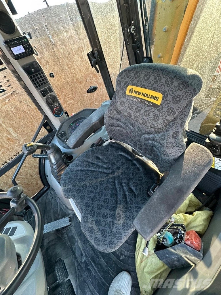New Holland B 115 B Rýpadlo-nakladače