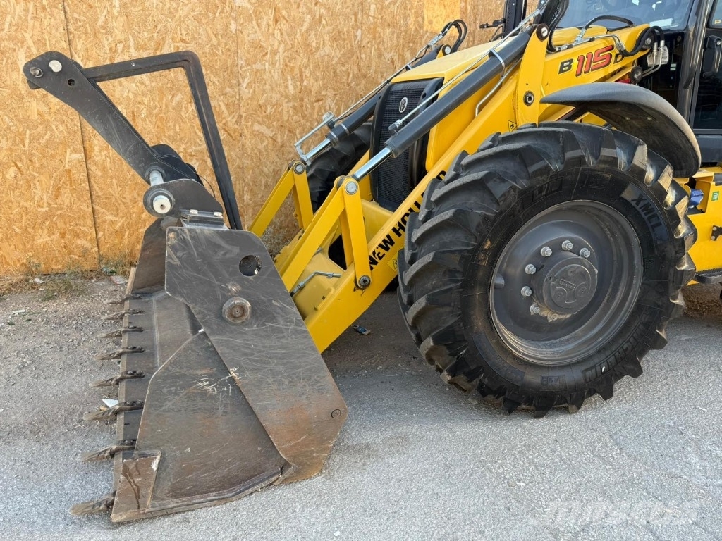 New Holland B 115 B Rýpadlo-nakladače