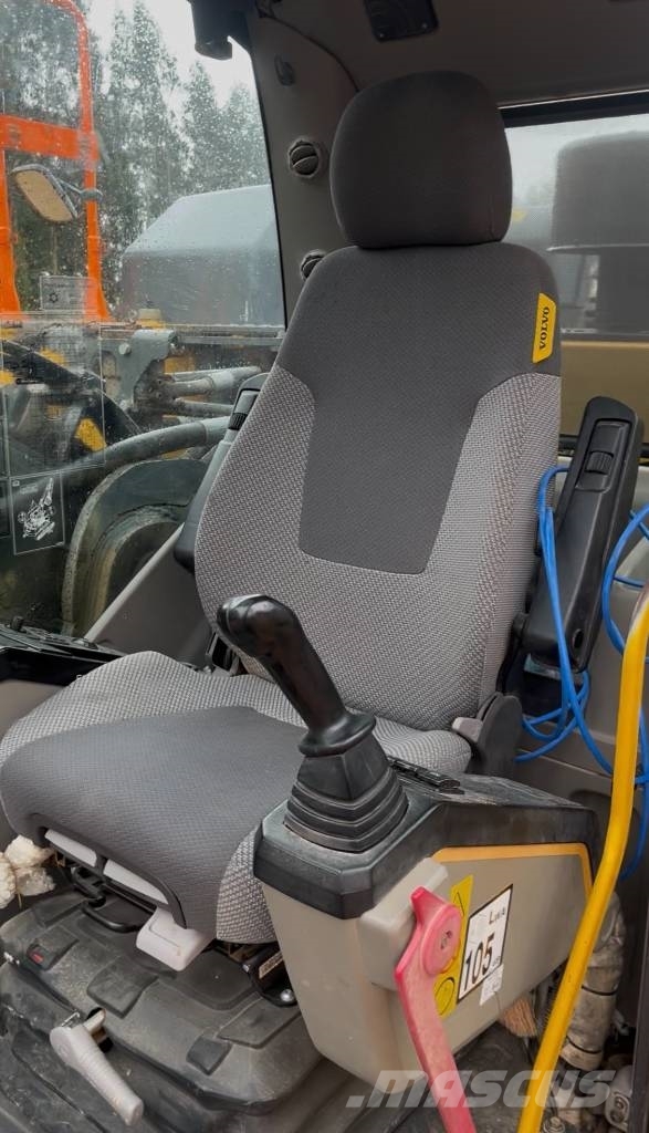 Volvo EC380ENL Гусеничные экскаваторы