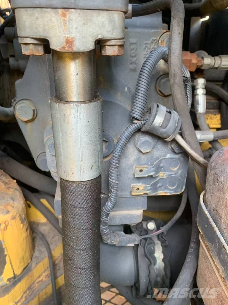 Komatsu PC 138 US 履帶式 挖土機/掘鑿機/挖掘機