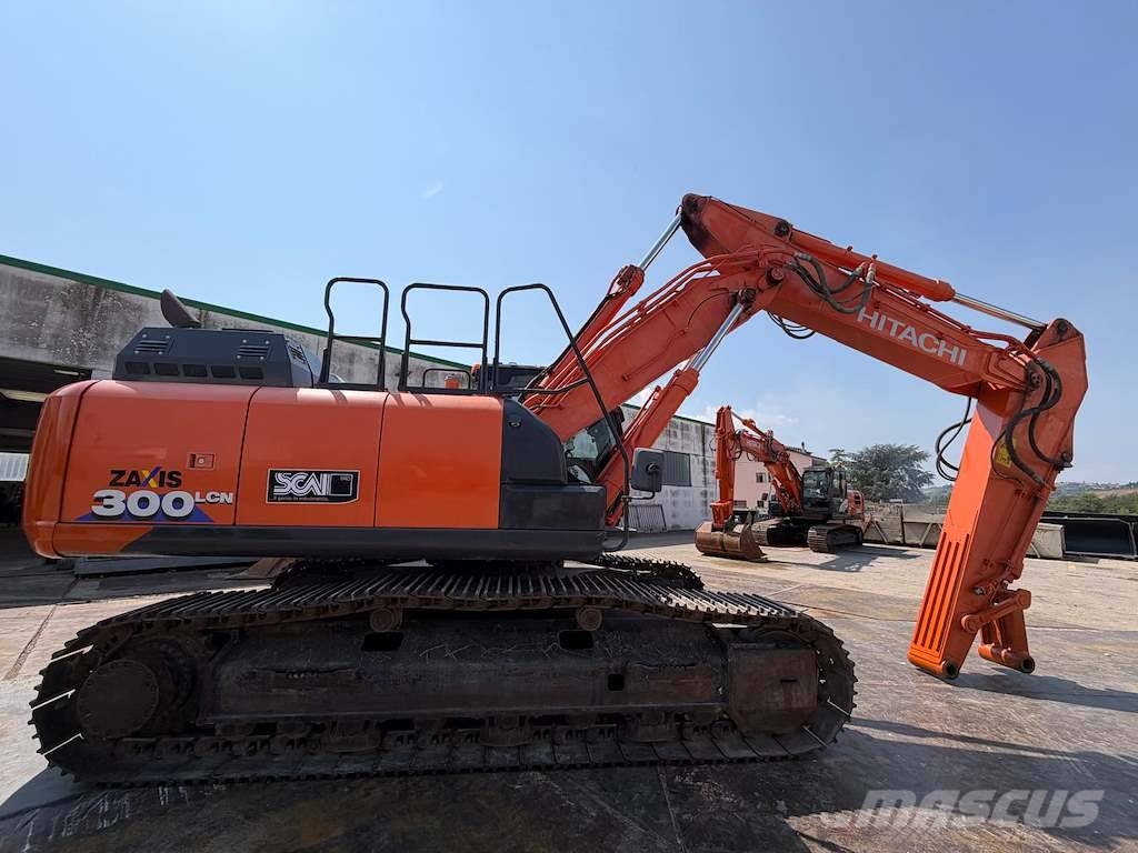Hitachi ZX300LCNT-6 Escavatori cingolati