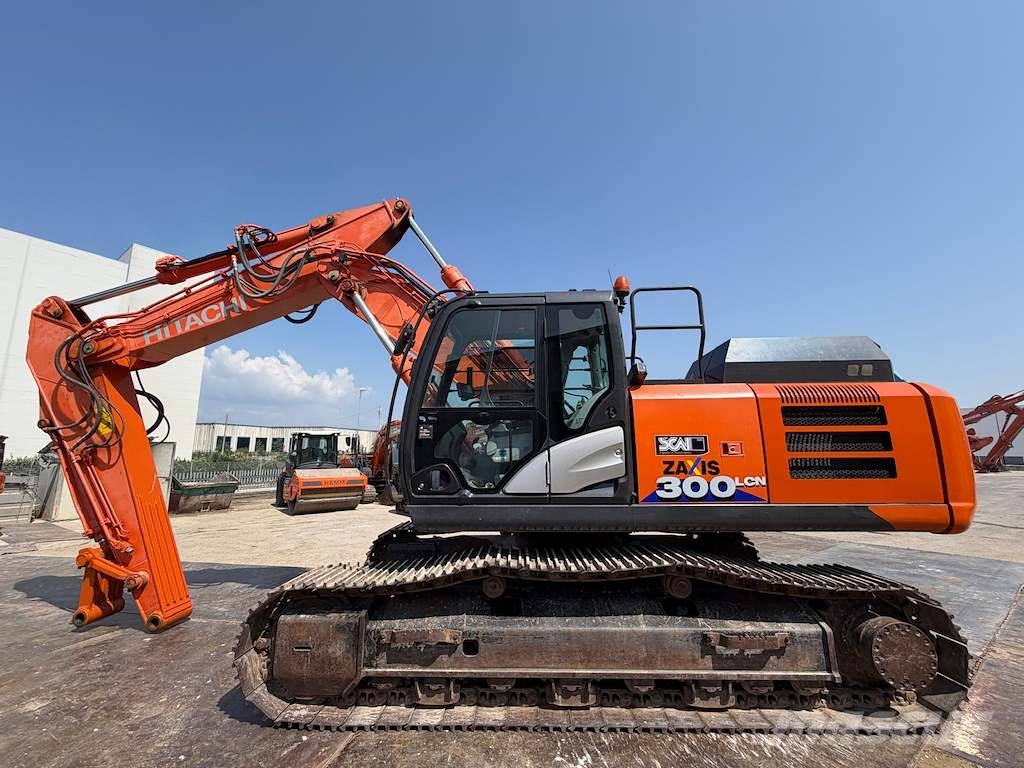 Hitachi ZX300LCNT-6 Escavatori cingolati