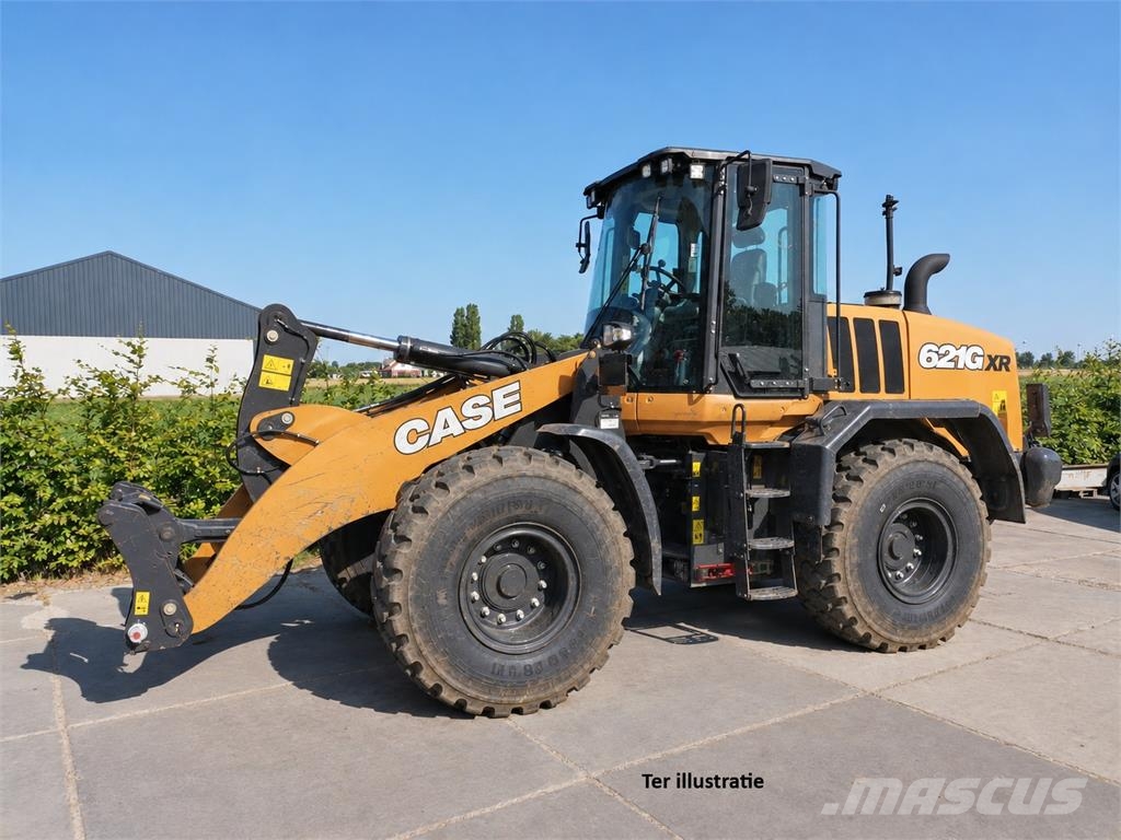 CASE Construction 621G Kolesni nakladalci